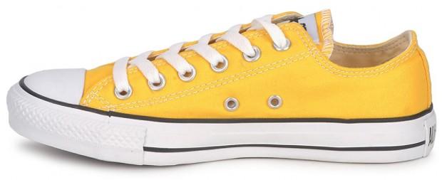 Yellow Converse Low Tops at Spartoo.co.uk