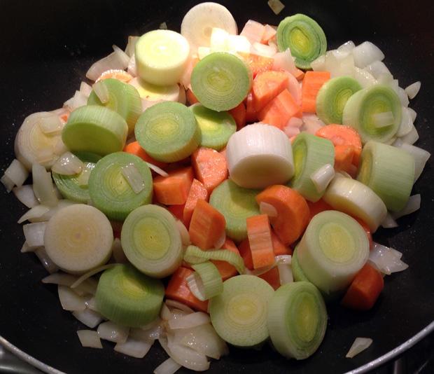 Turkey and Gammon Pie - Vegetables